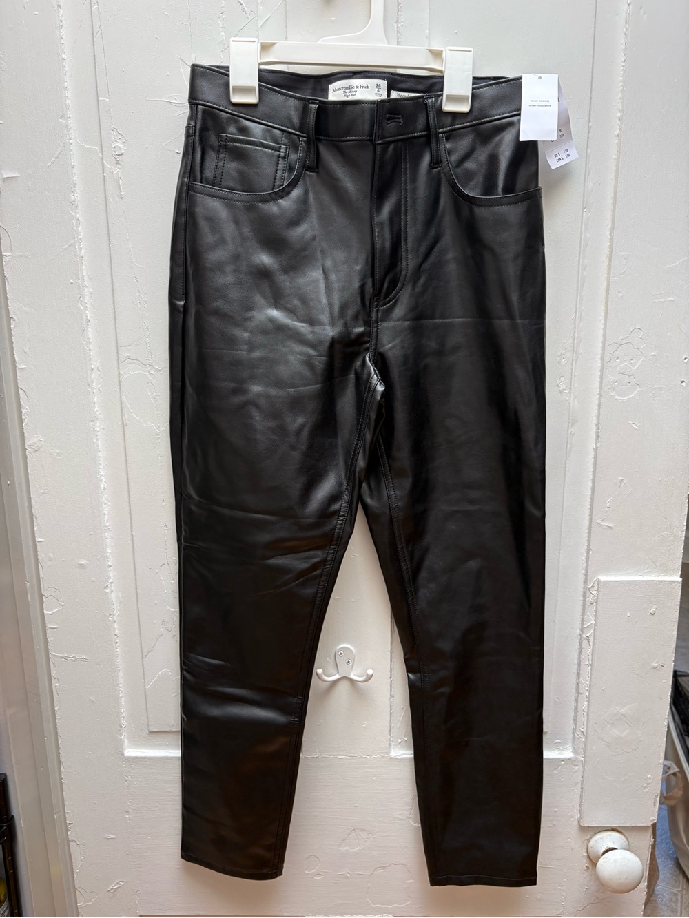 Abercrombie & Fitch Black Women’s Slim Straight Skinny Faux-Leather Pants